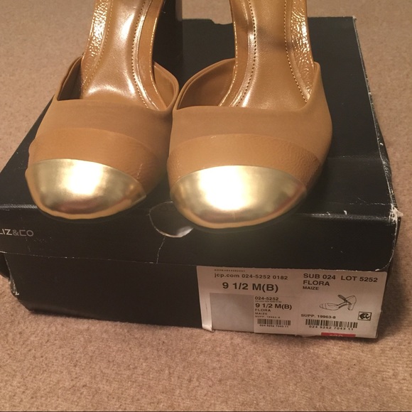 🌻Liz & Co. Flora Heel 🌻 - Picture 6 of 8